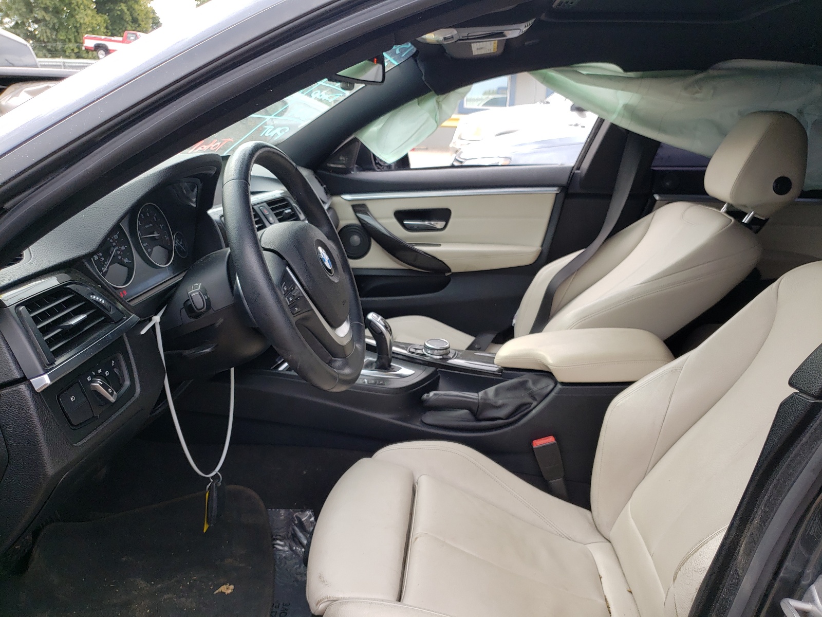 Photo 5 from auction – 2015 BMW 428 I GRAN with VIN WBA4A5C58FGK16081