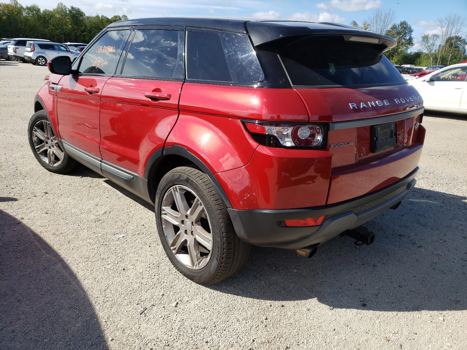 Photo 3 from auction – 2015 LAND ROVER RANGE ROVE with VIN SALVP2BG2FH076832