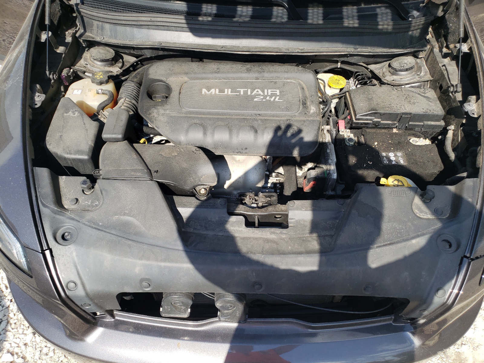Photo 7 from auction – 2016 JEEP CHEROKEE L with VIN 1C4PJLCB1GW329548