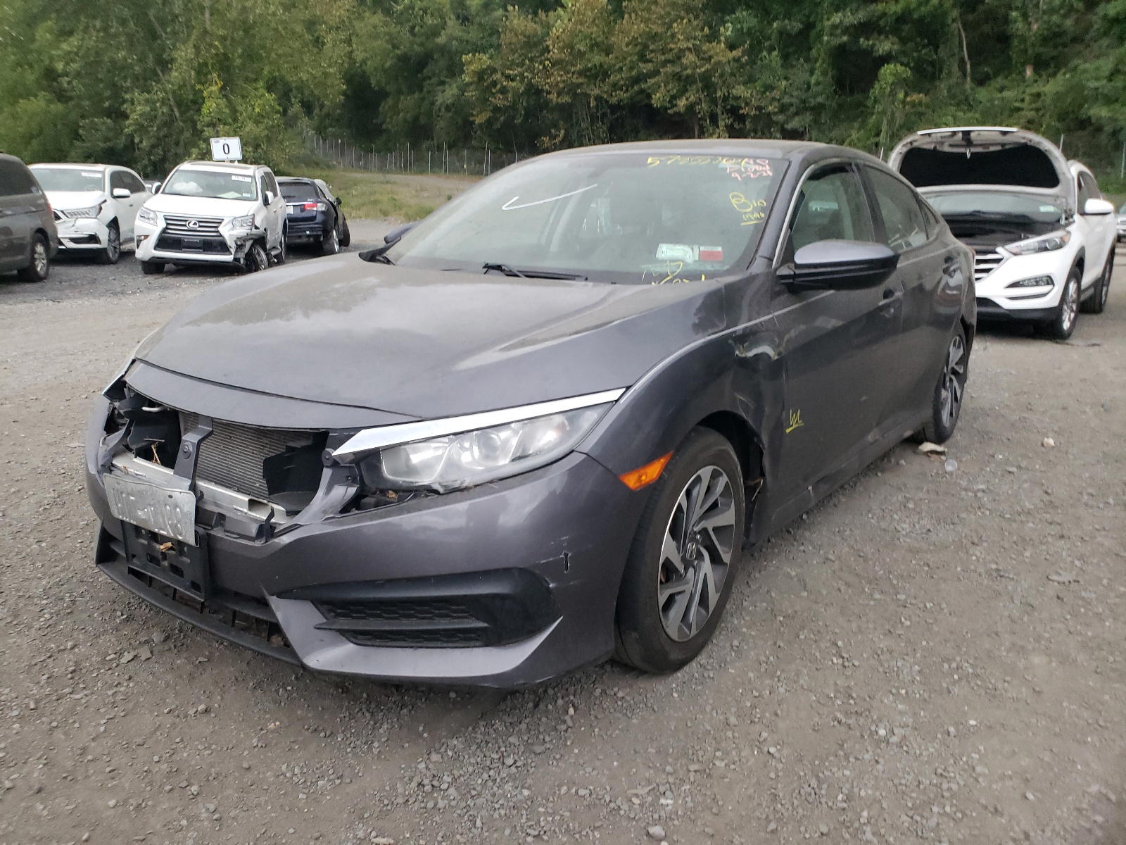 Photo 2 from auction – 2016 HONDA CIVIC EX with VIN 2HGFC2F75GH517318