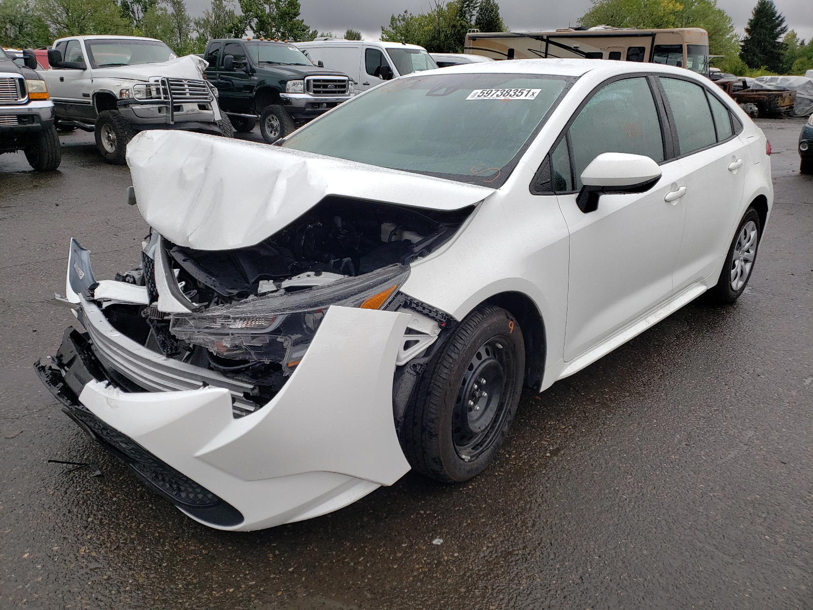 Photo 2 from auction – 2021 TOYOTA COROLLA LE with VIN 5YFEPMAE7MP212926