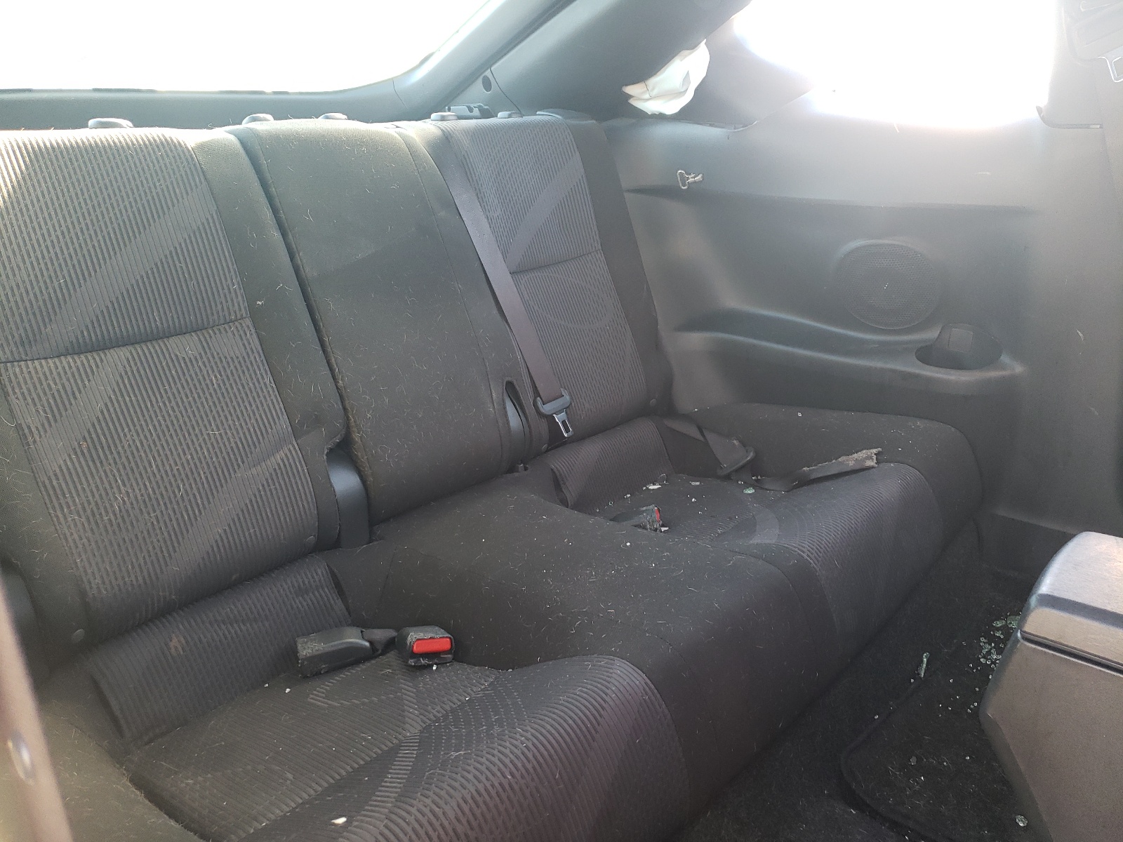 Zdjęcie 6 z aukcji – 2012 TOYOTA SCION TC z VIN JTKJF5C71C3041385