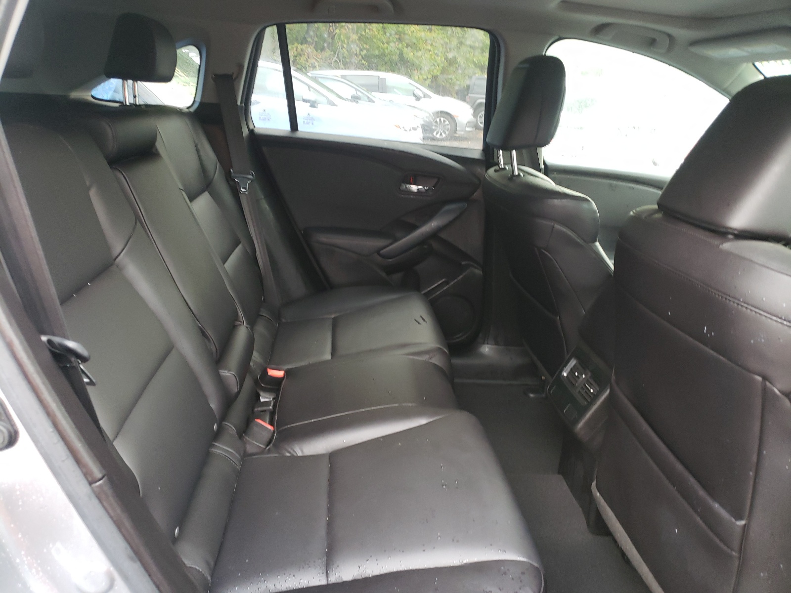 Photo 6 from auction – 2018 ACURA RDX with VIN 5J8TB4H39JL024053