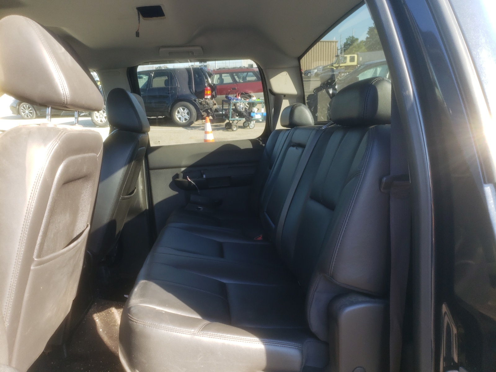 Photo 6 from auction – 2009 GMC SIERRA K25 with VIN 1GTHK53619F131894