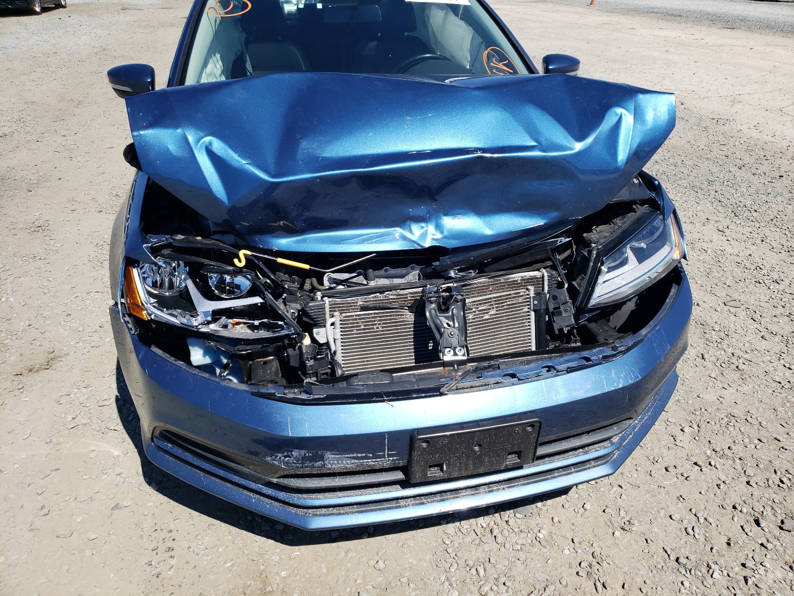 Photo 9 from auction – 2017 VOLKSWAGEN JETTA SE with VIN 3VWDB7AJ6HM403918