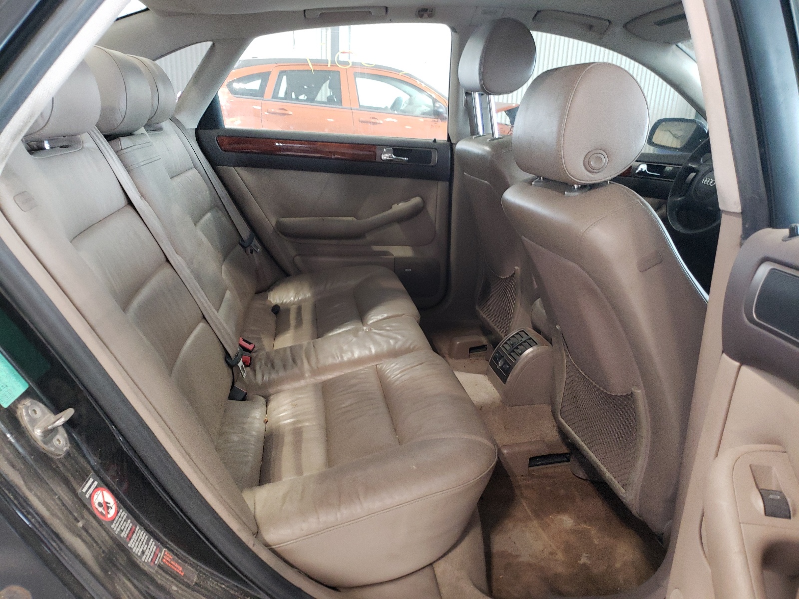 Photo 6 from auction – 2001 AUDI A6 2.8 QUA with VIN WAUEH54B01N030480