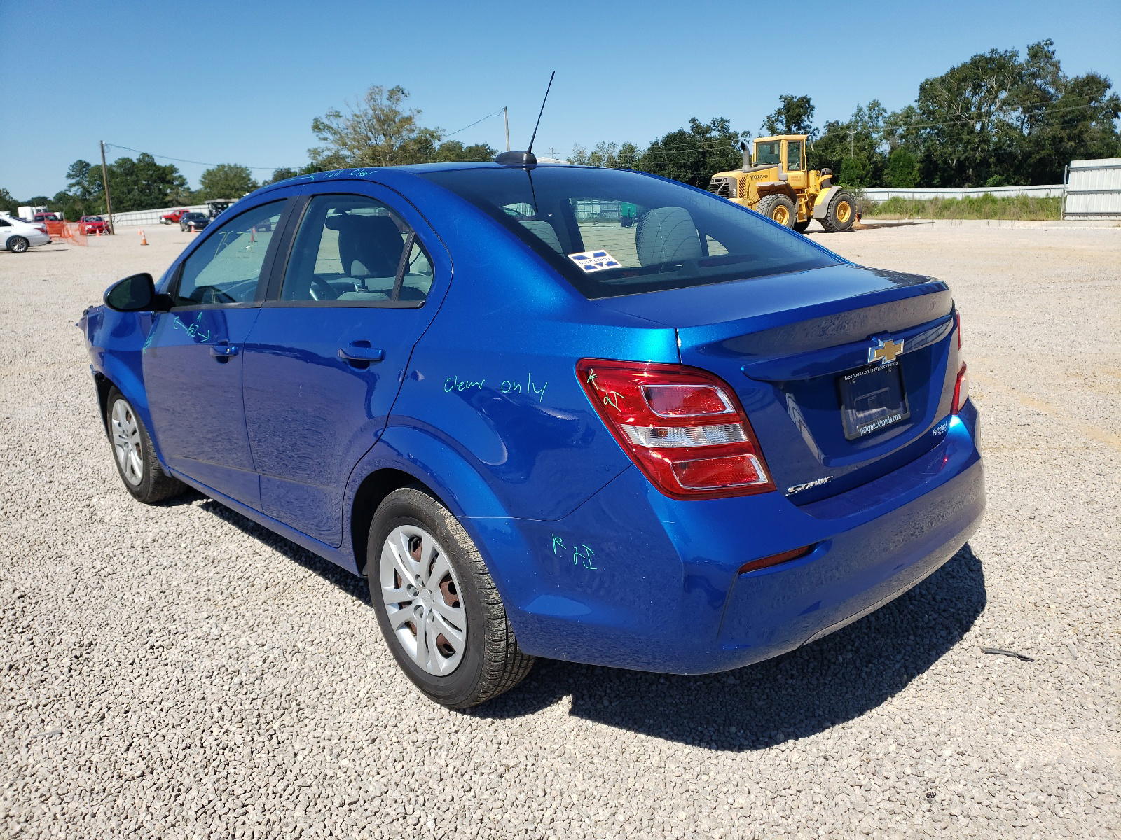 Photo 3 from auction – 2017 CHEVROLET SONIC with VIN 1G1JB5SH3H4160854