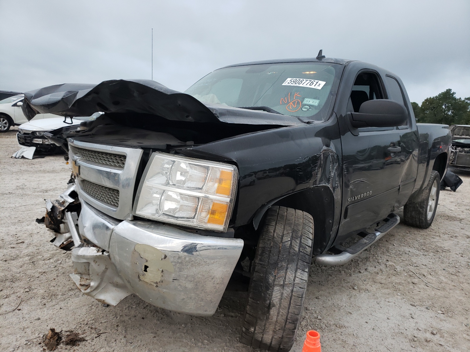 Photo 2 from auction – 2012 CHEVROLET SILVERADO with VIN 1GCRCREAXCZ215941