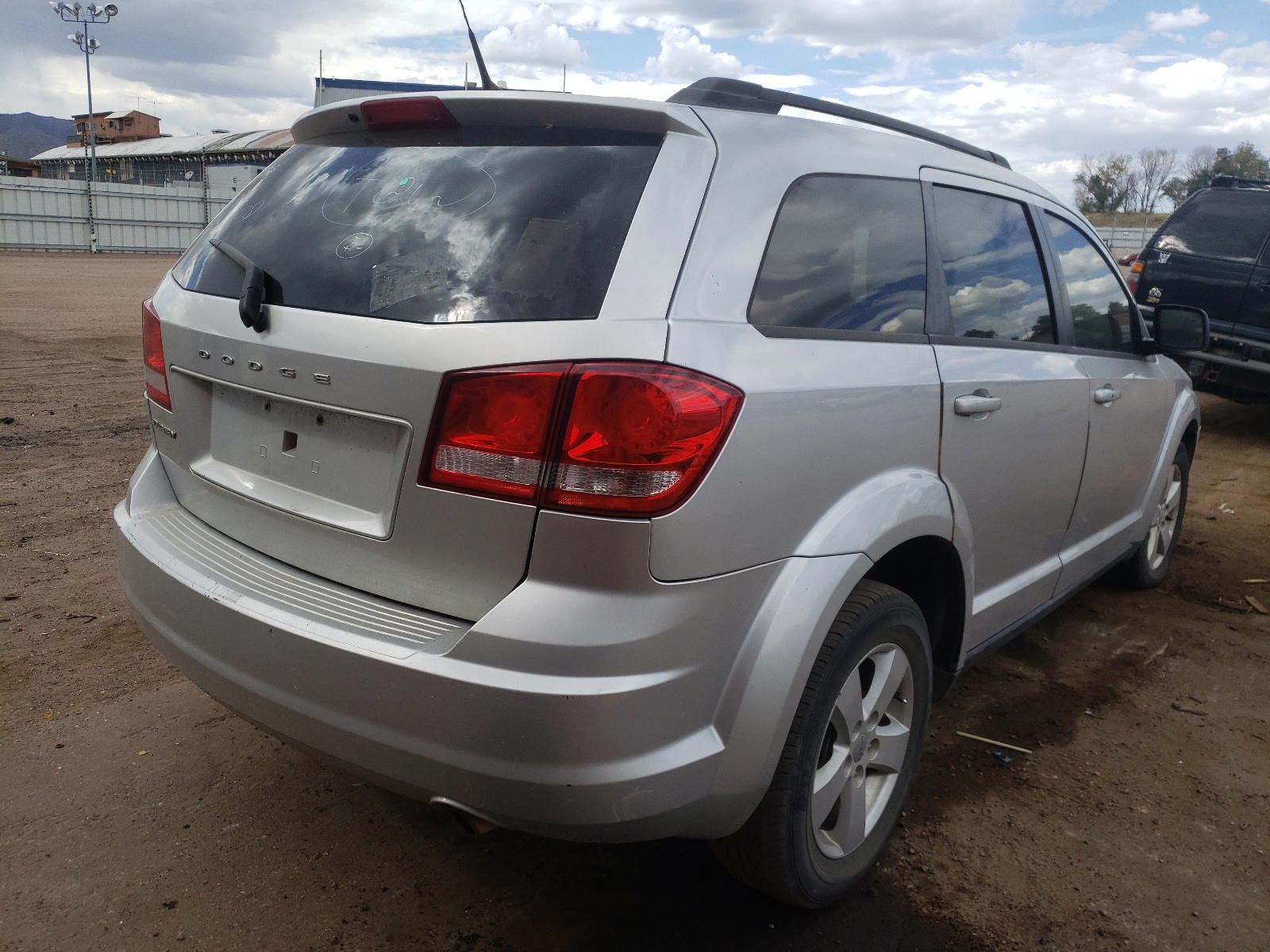 Photo 4 from auction – 2011 DODGE JOURNEY EX with VIN 3D4PG4FBXBT504977