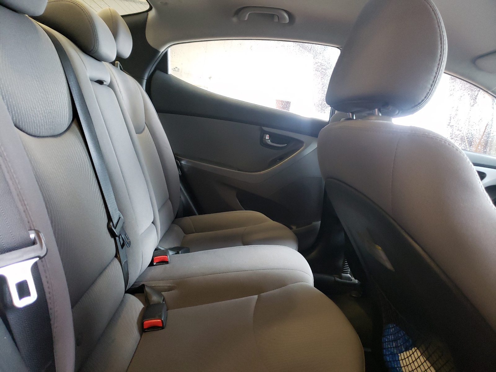 Photo 6 from auction – 2016 HYUNDAI ELANTRA SE with VIN 5NPDH4AE2GH773027