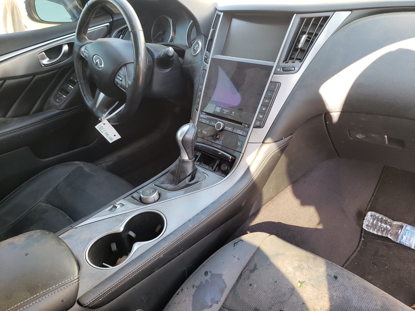 Photo 9 from auction – 2015 INFINITI Q50 BASE with VIN JN1BV7AR0FM402153