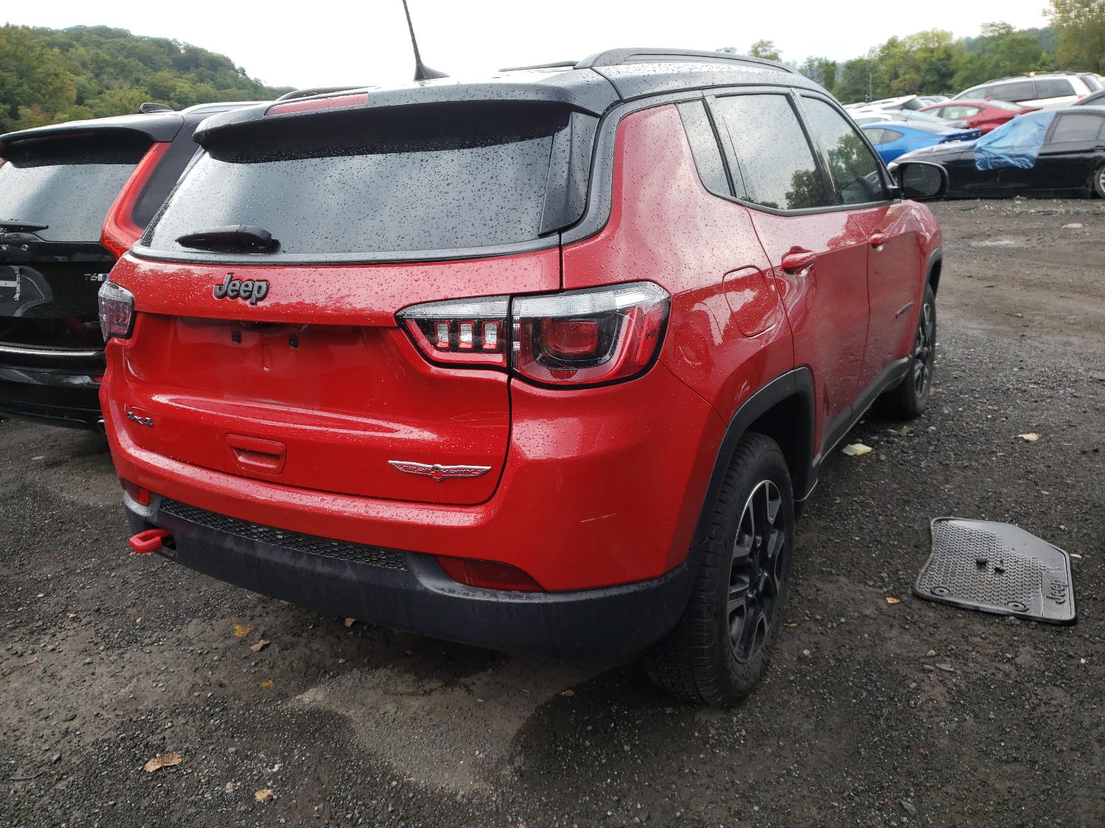Photo 4 from auction – 2019 JEEP COMPASS TR with VIN 3C4NJDDB5KT848144