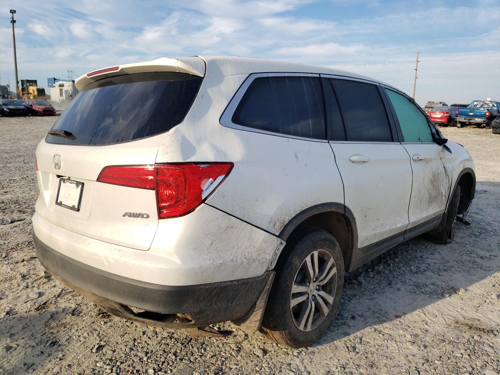 Photo 4 from auction – 2018 HONDA PILOT EXL with VIN 5FNYF6H55JB004259