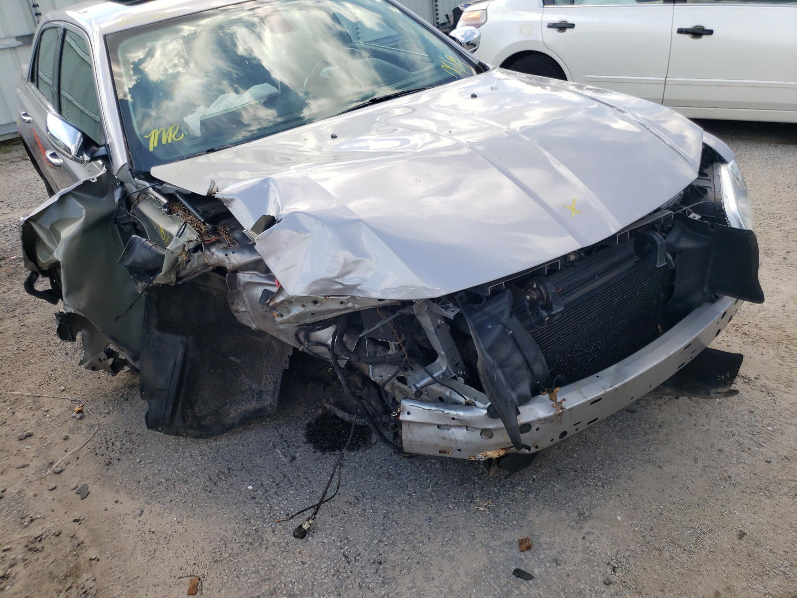 Photo 9 from auction – 2016 CHRYSLER 300C with VIN 2C3CCAKG0GH261725