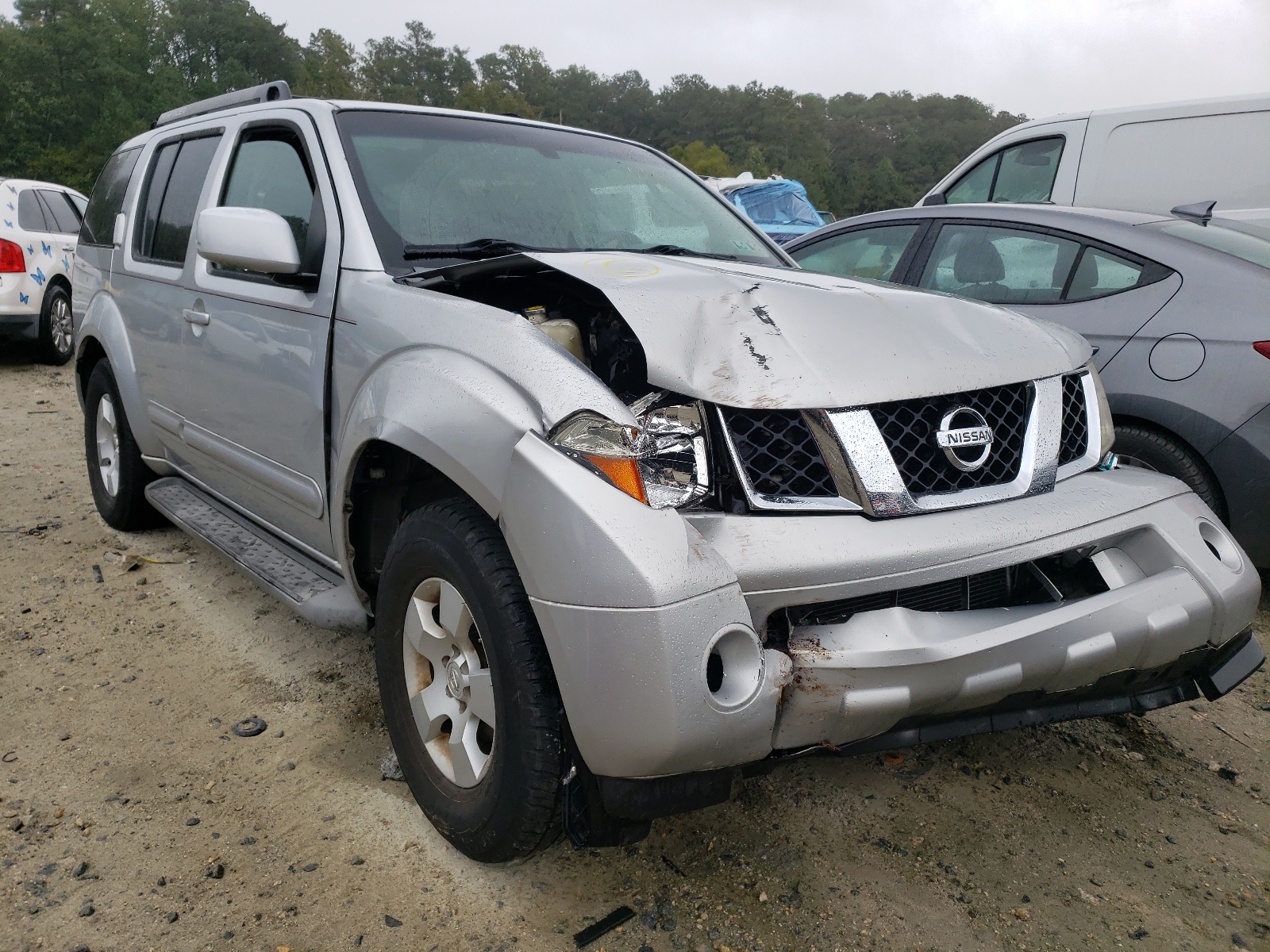 Photo 1 from auction – 2005 NISSAN PATHFINDER with VIN 5N1AR18WX5C732324