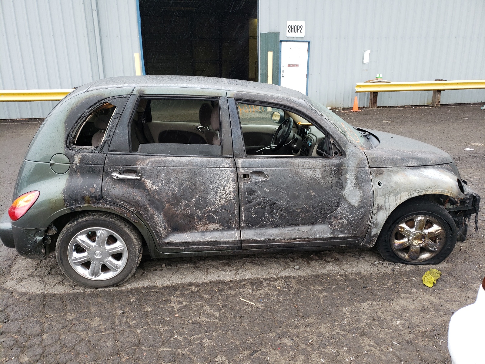 Zdjęcie 9 z aukcji – 2006 CHRYSLER PT CRUISER z VIN 3C4FY58B74T213428