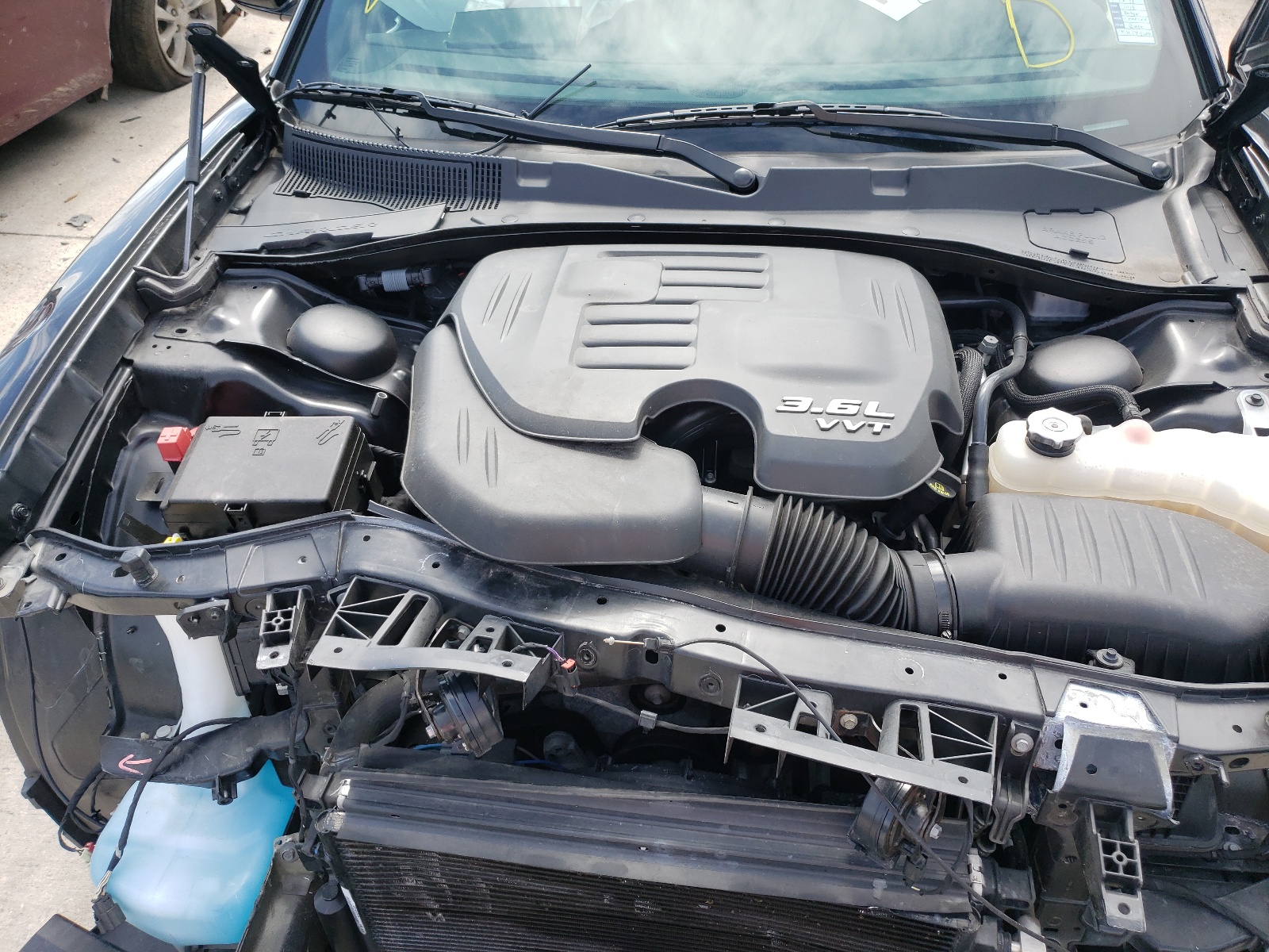 Photo 7 from auction – 2019 DODGE CHARGER SX with VIN 2C3CDXBG2KH743606