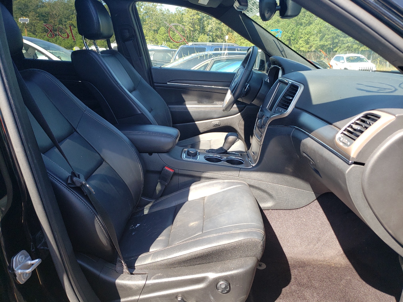 Photo 5 from auction – 2017 JEEP GRAND CHER with VIN 1C4RJFBG7HC807806
