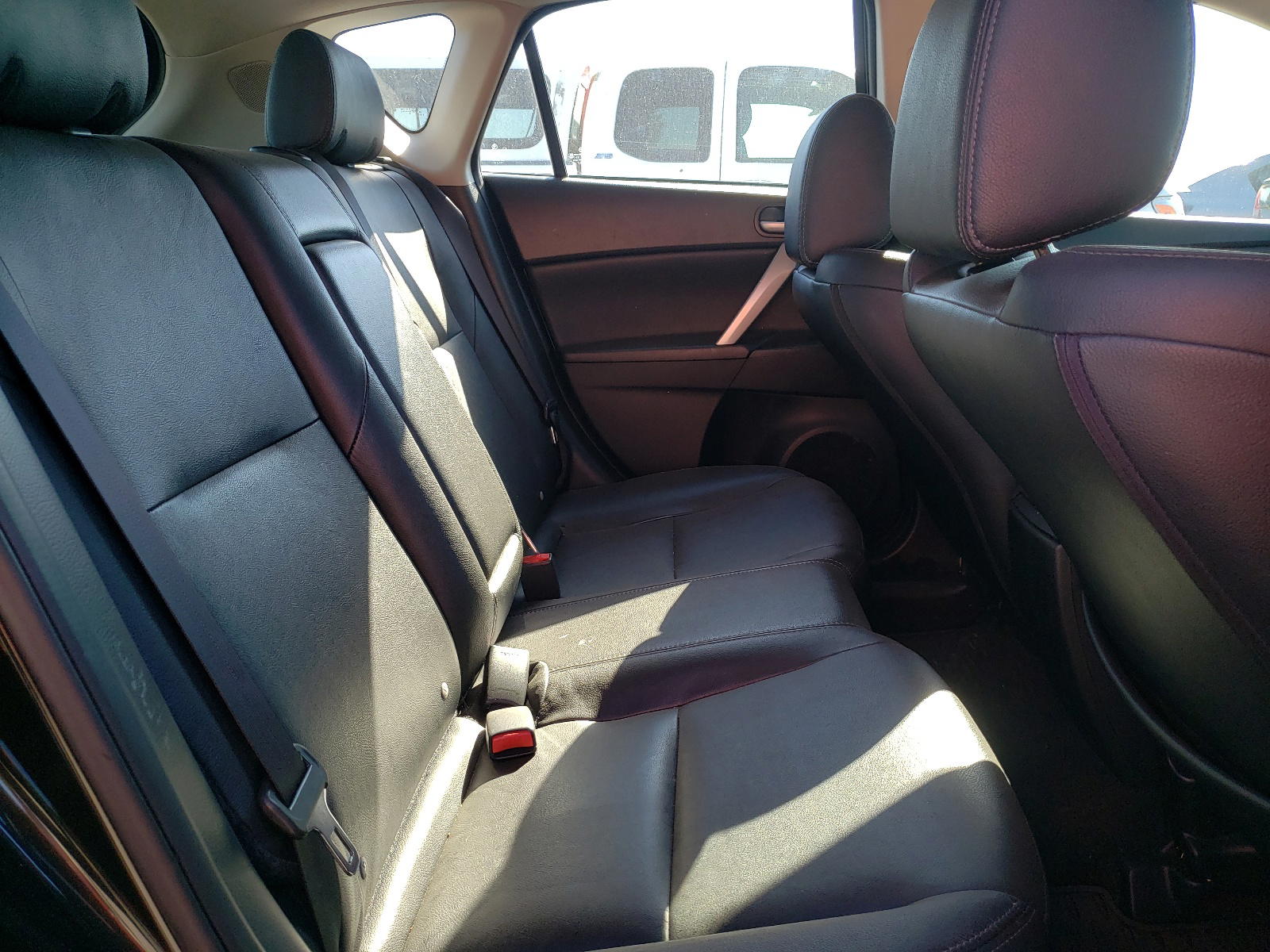 Photo 6 from auction – 2013 MAZDA 3 I with VIN JM1BL1MP4D1789895