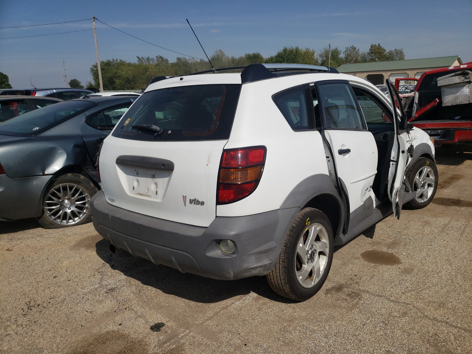 Photo 4 from auction – 2004 PONTIAC VIBE with VIN 5Y2SL62834Z416602