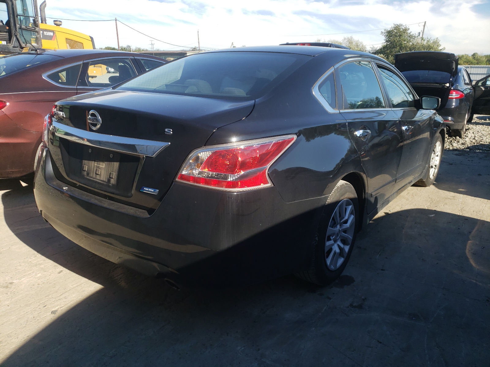 Photo 4 from auction – 2014 NISSAN ALTIMA 2.5 with VIN 1N4AL3AP2EN243723
