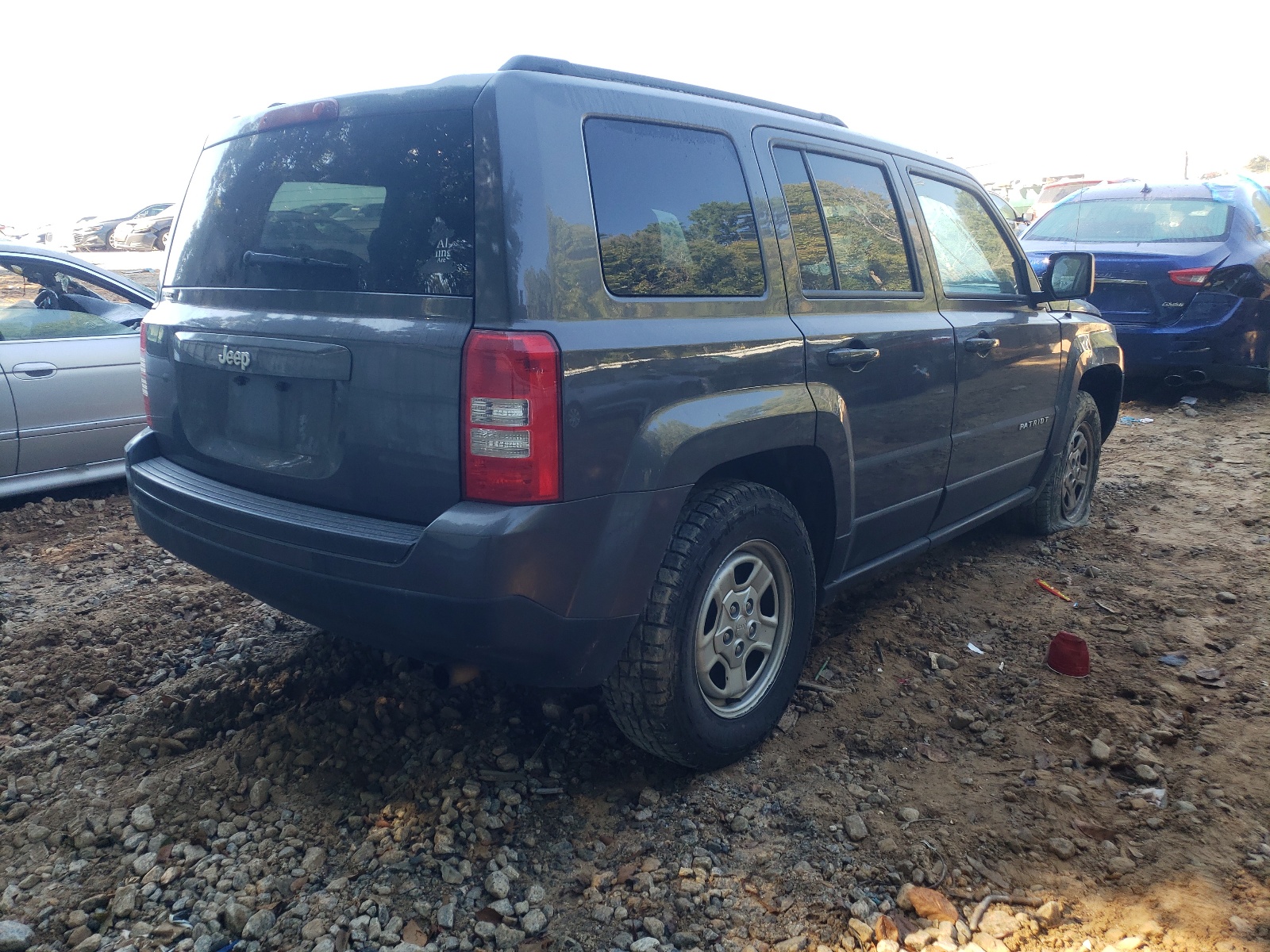 Photo 4 from auction – 2016 JEEP PATRIOT SP with VIN 1C4NJPBA4GD609290