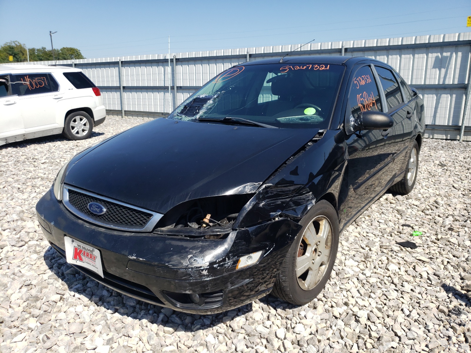 Photo 2 from auction – 2007 FORD FOCUS ZX4 with VIN 1FAHP34N27W291376