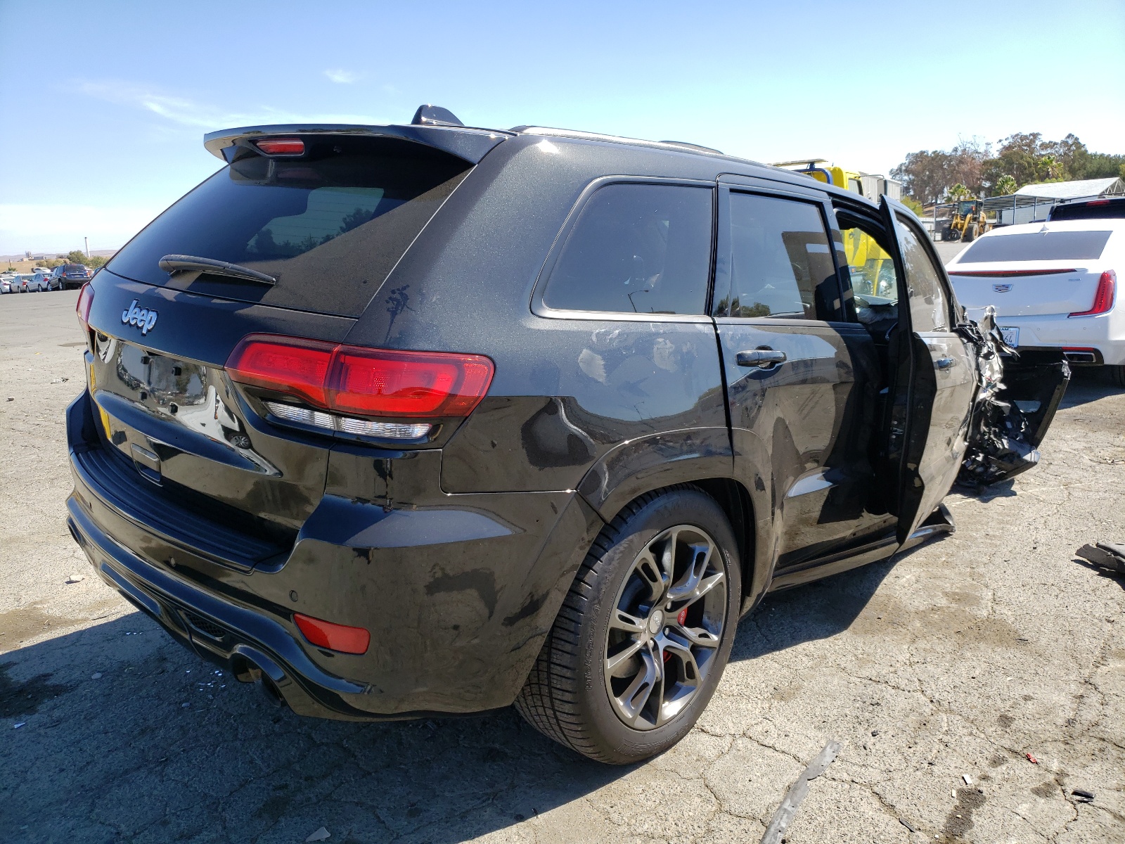 Photo 4 from auction – 2014 JEEP GRAND CHER with VIN 1C4RJFDJXEC319096