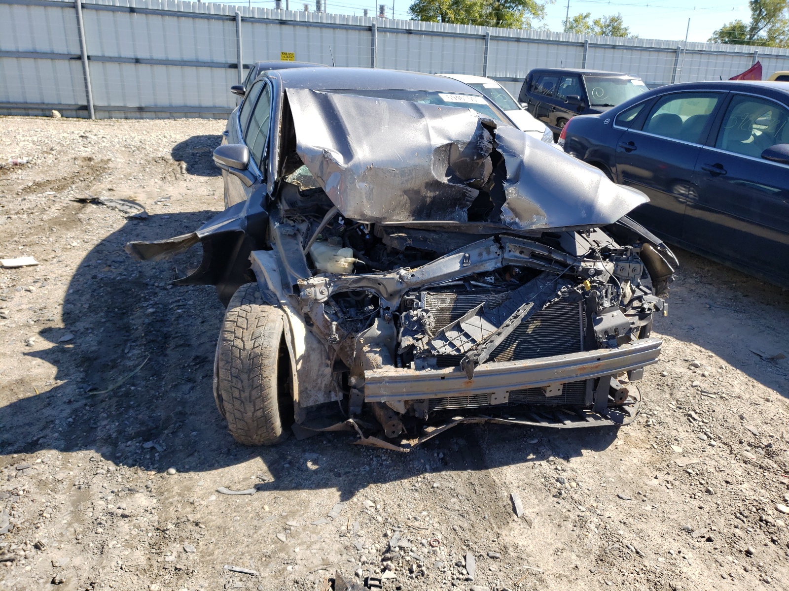 Photo 9 from auction – 2014 FORD FUSION SE with VIN 3FA6P0HDXER344462
