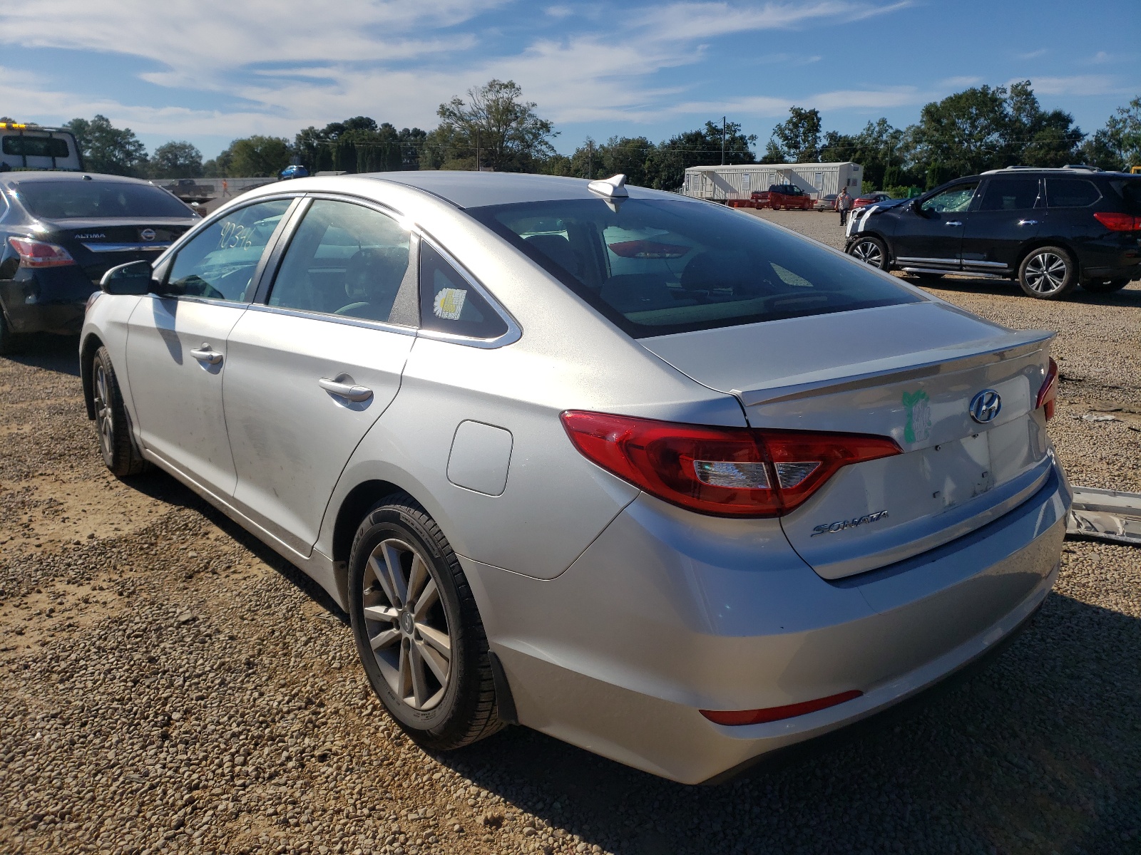 Photo 3 from auction – 2015 HYUNDAI SONATA SE with VIN 5NPE24AF4FH161344