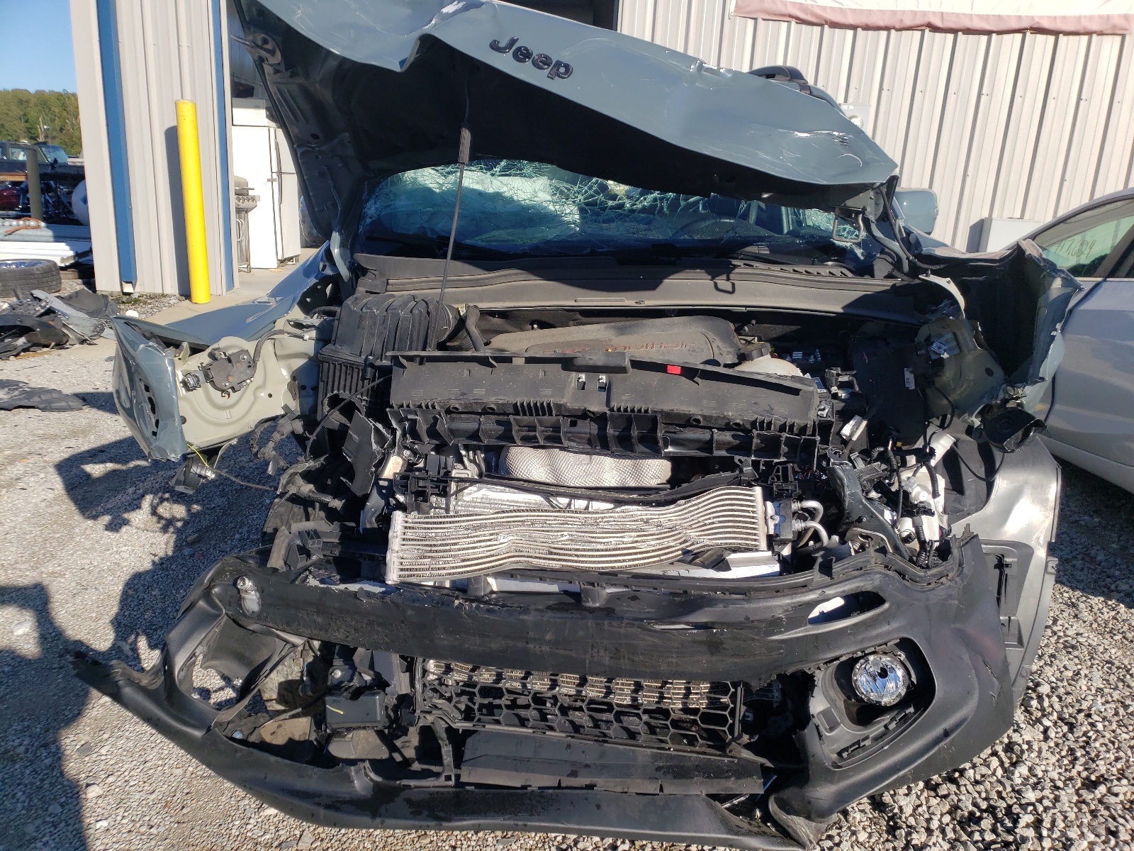 Photo 9 from auction – 2018 JEEP RENEGADE L with VIN ZACCJBBB9JPH81505