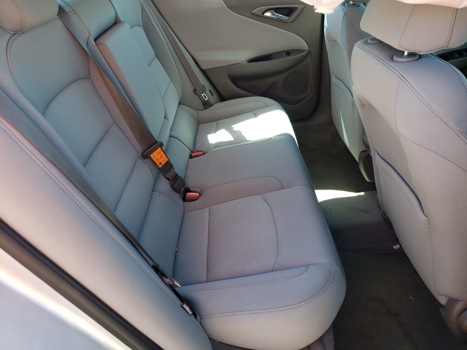 Photo 6 from auction – 2018 CHEVROLET MALIBU LS with VIN 1G1ZB5ST3JF261183