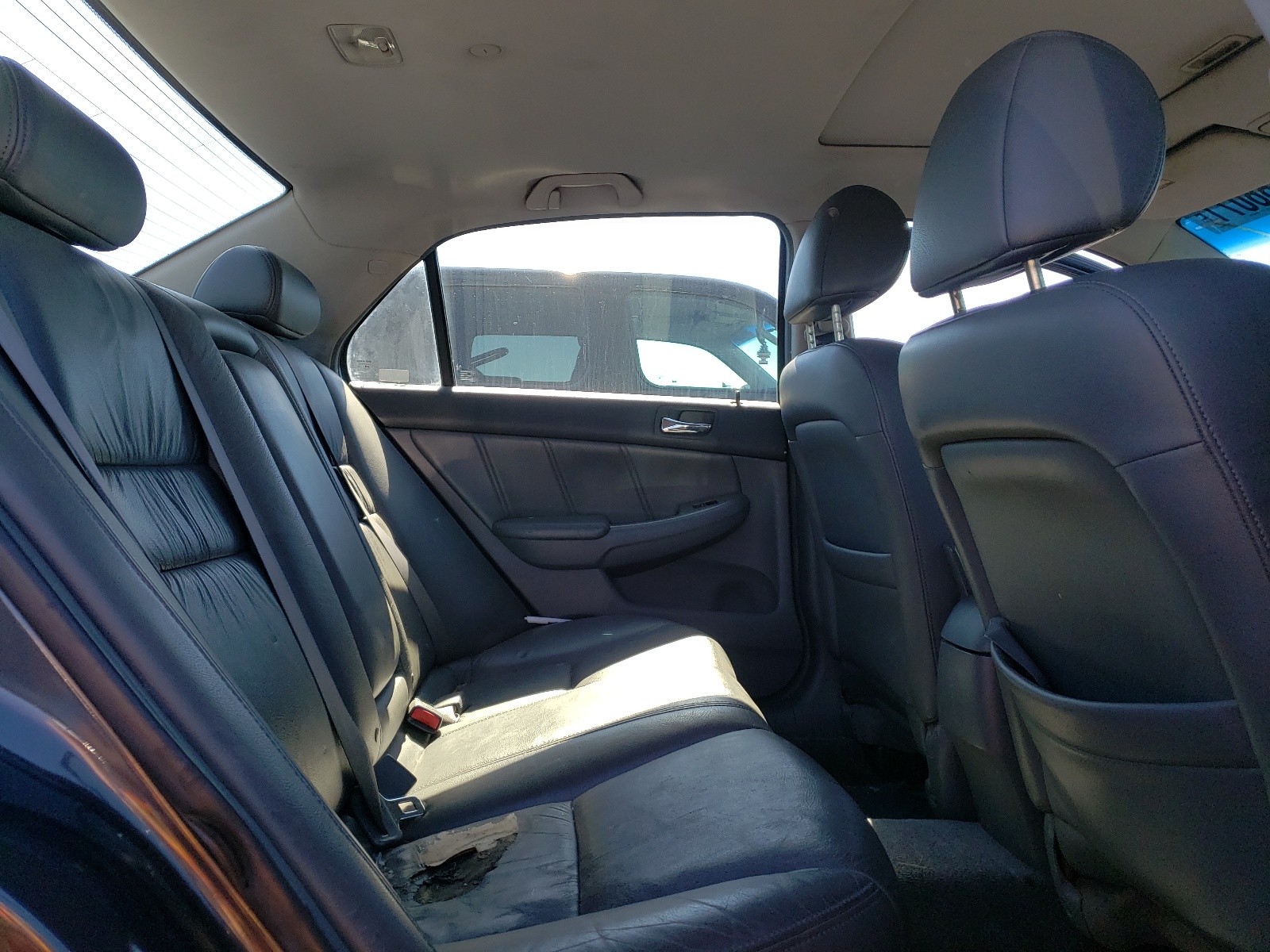 Photo 6 from auction – 2004 HONDA ACCORD EX with VIN 1HGCM66844A048846