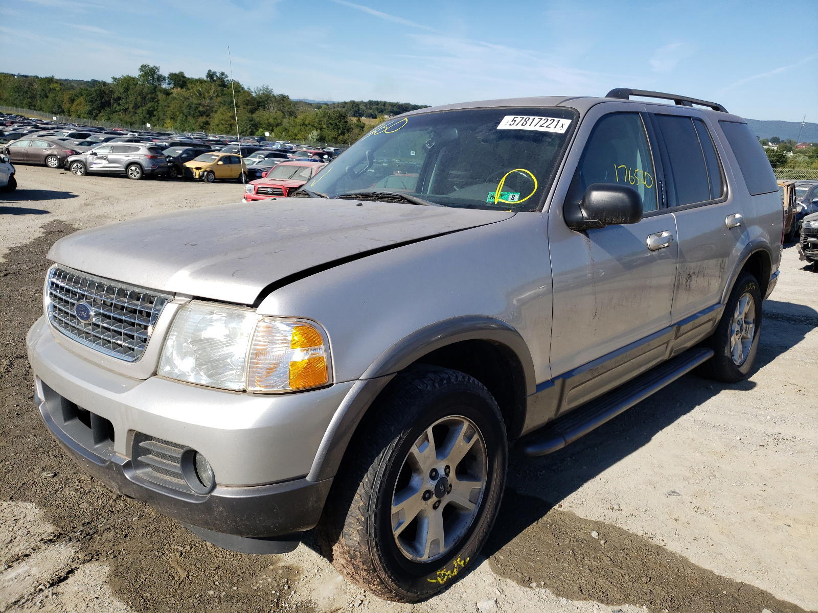 Photo 2 from auction – 2003 FORD EXPLORER X with VIN 1FMZU73K43UA22609