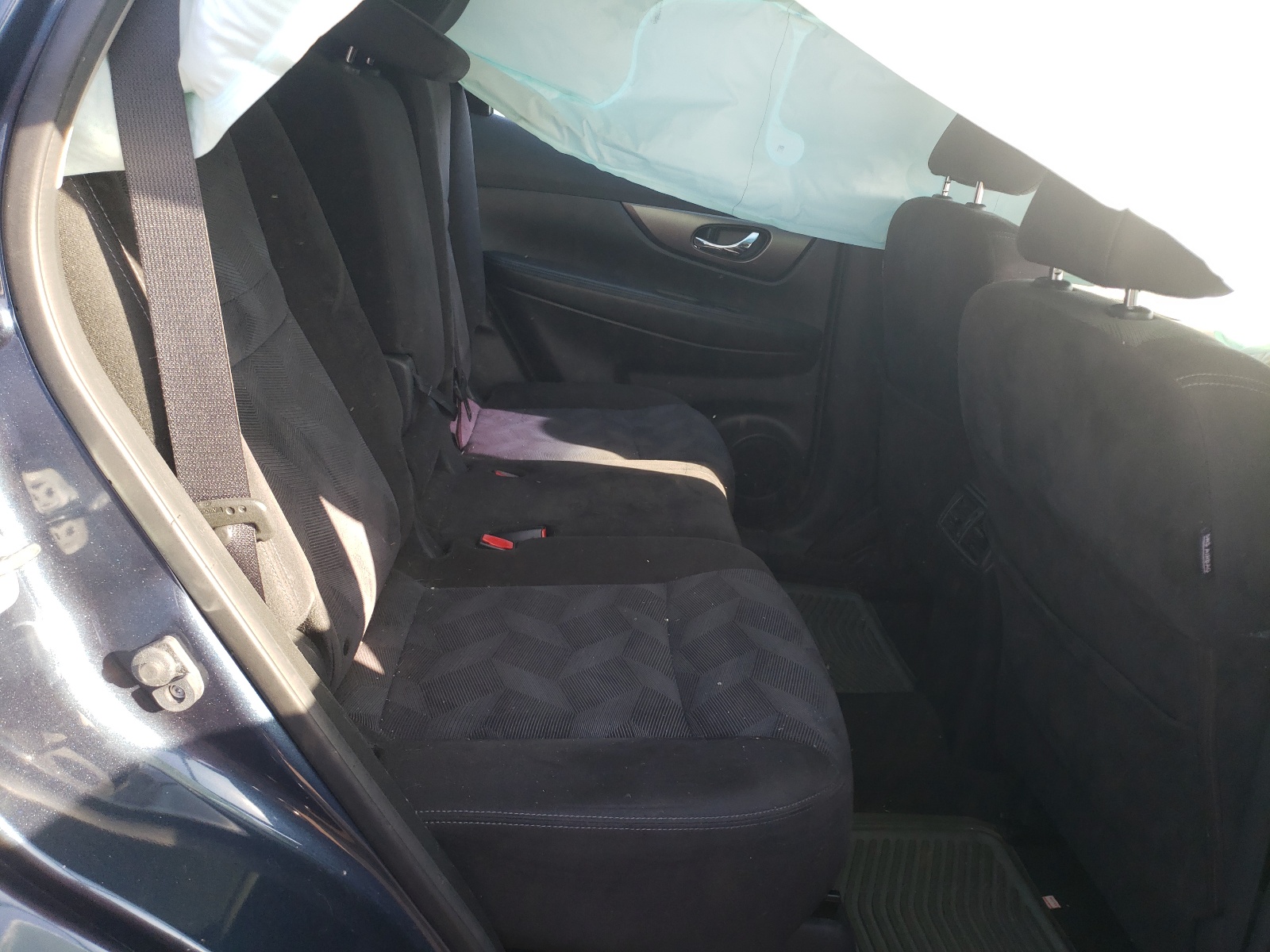 Zdjęcie 6 z aukcji – 2015 NISSAN ROGUE S z VIN KNMAT2MV6FP516635