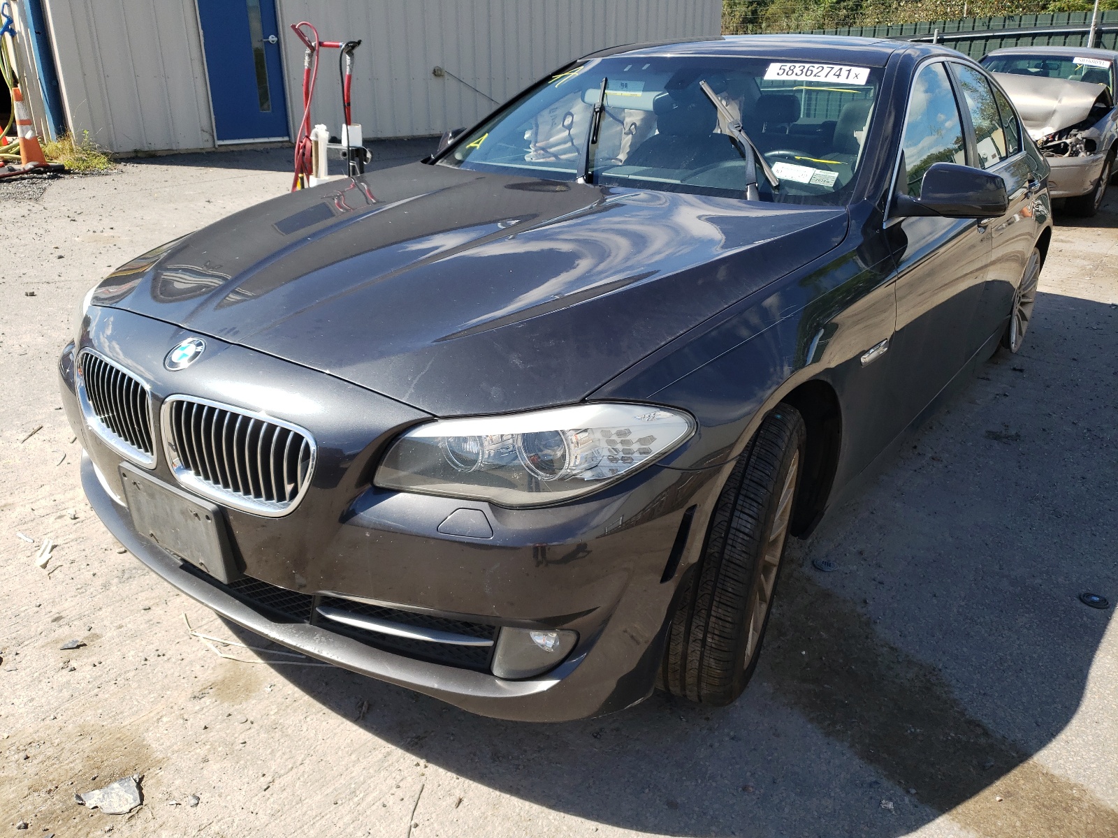 Zdjęcie 2 z aukcji – 2013 BMW 535 XI z VIN WBAFU7C54DDU73376
