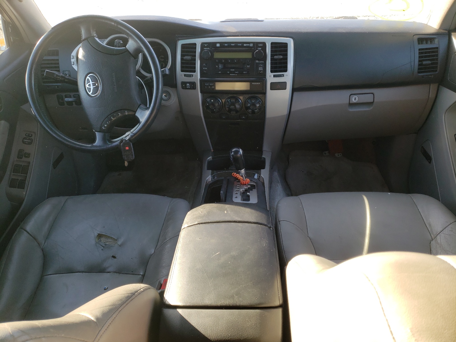 Фото 19 с аукциона – 2004 TOYOTA 4RUNNER LI с VIN JTEZU17RX40025544