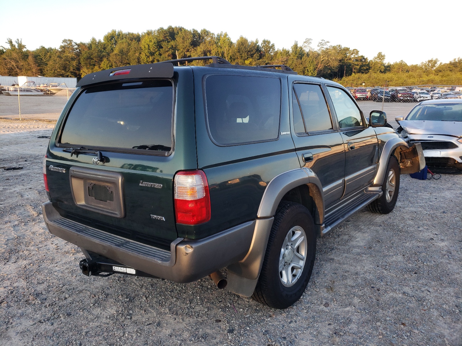 Photo 4 from auction – 2000 TOYOTA 4RUNNER LI with VIN JT3GN87R9Y0177780