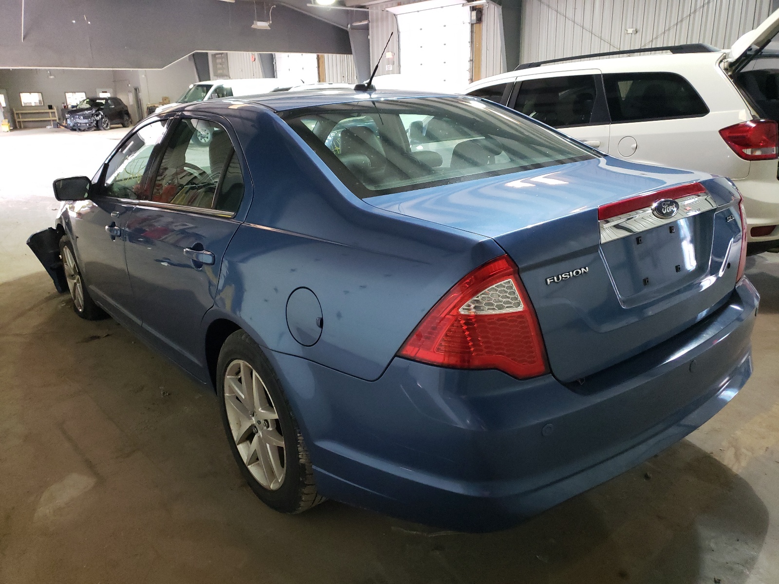 Photo 3 from auction – 2010 FORD FUSION SEL with VIN 3FAHP0JA3AR235232
