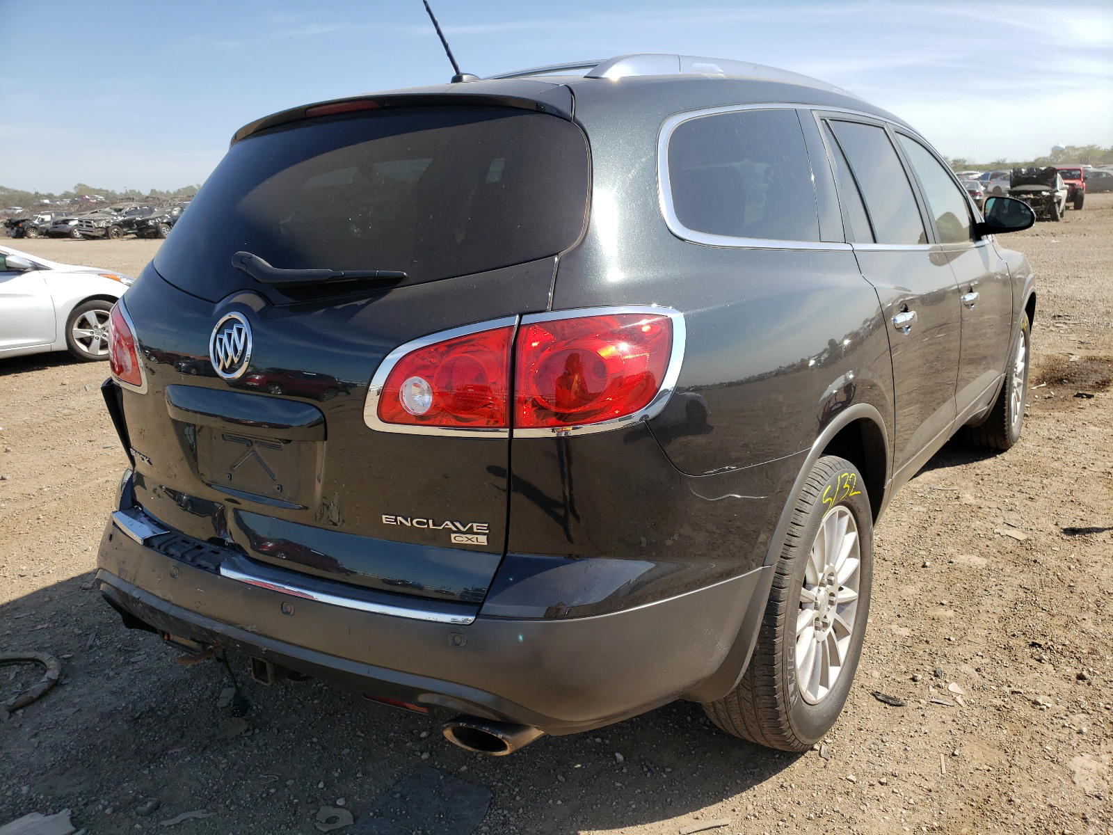 Photo 4 from auction – 2011 BUICK ENCLAVE CX with VIN 5GAKVBED1BJ342041