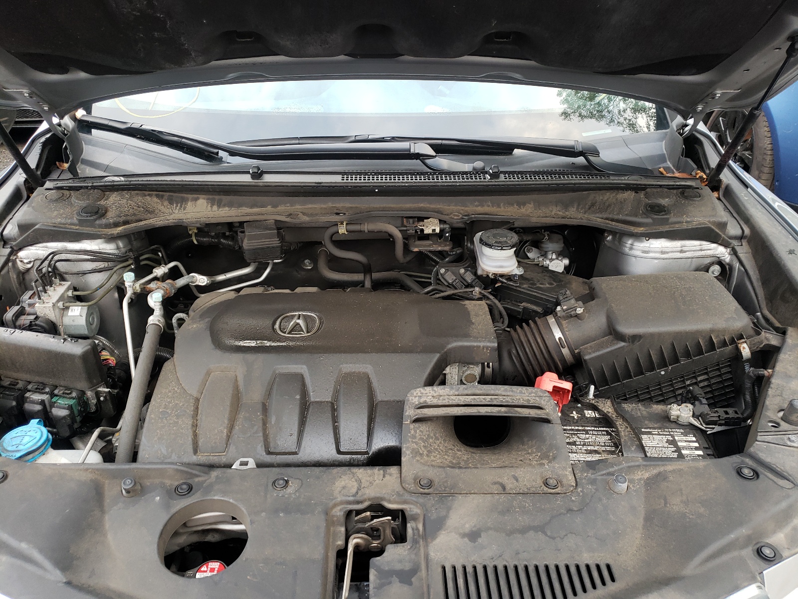 Photo 7 from auction – 2018 ACURA RDX with VIN 5J8TB4H39JL024053