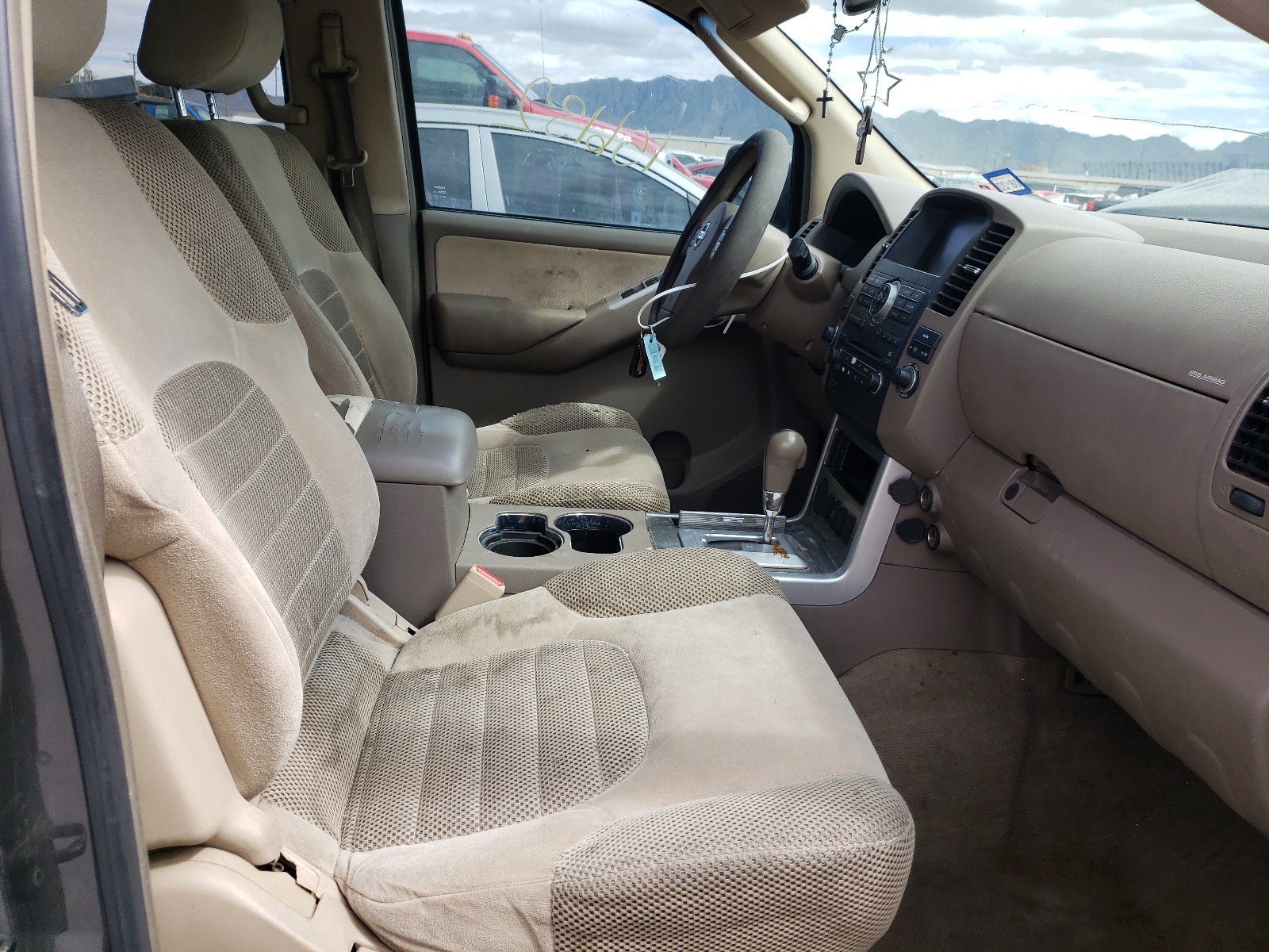 Photo 5 from auction – 2008 NISSAN PATHFINDER with VIN 5N1AR18U18C634771