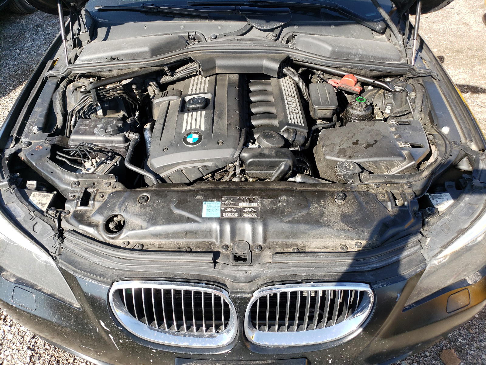 Photo 7 from auction – 2008 BMW 528I with VIN WBANU53598CT01551