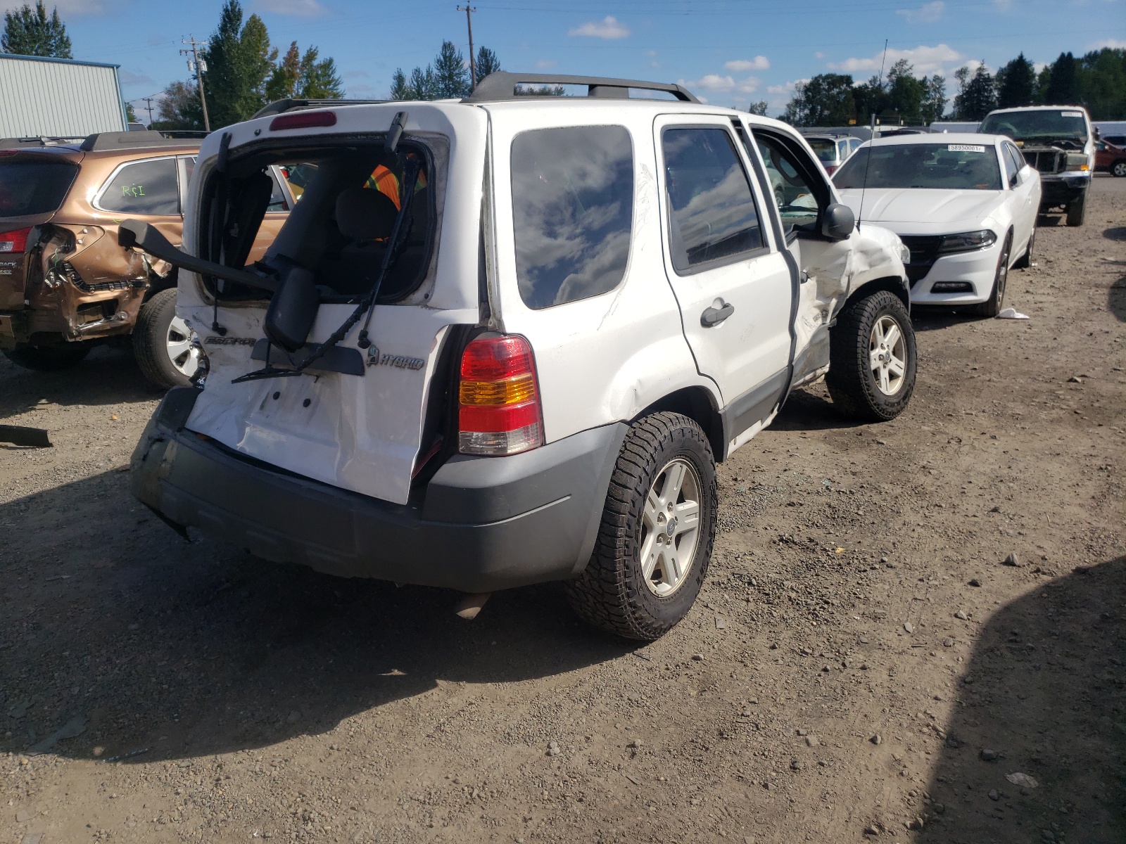 Photo 4 from auction – 2007 FORD ESCAPE HEV with VIN 1FMYU59H97KA03468