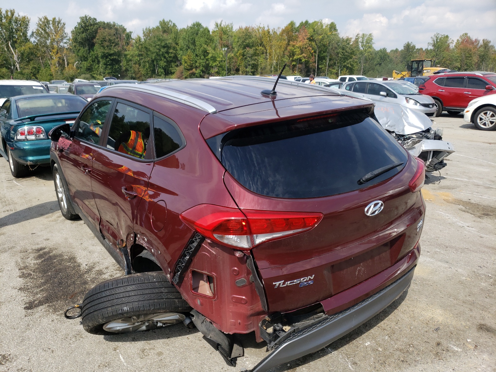 Photo 3 from auction – 2016 HYUNDAI TUCSON LIM with VIN KM8J3CA2XGU204199
