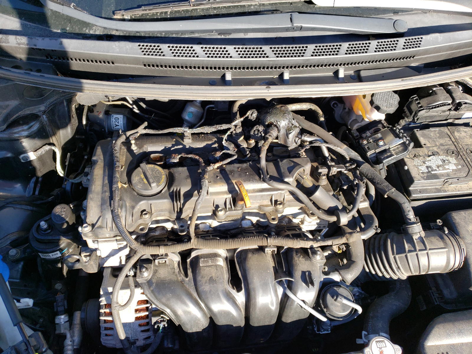 Photo 9 from auction – 2015 KIA FORTE EX with VIN KNAFX4A85F5339377