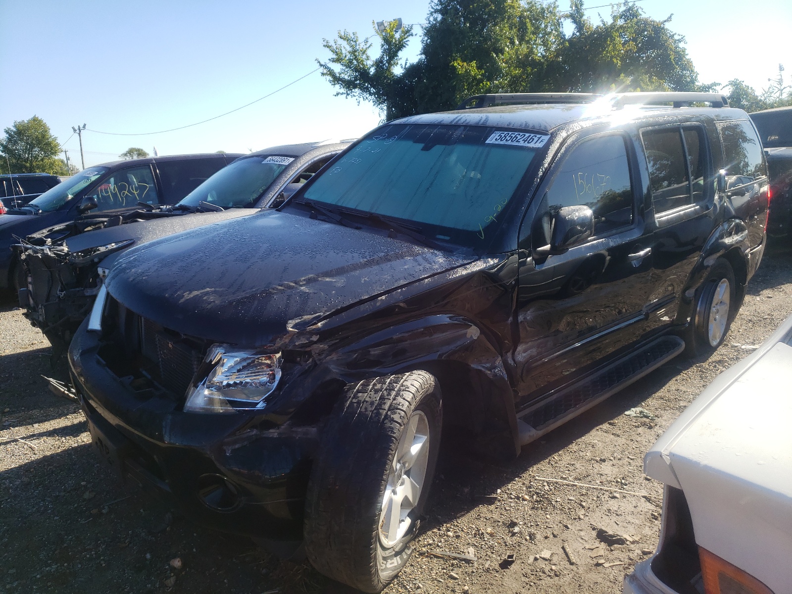 Photo 2 from auction – 2010 NISSAN PATHFINDER with VIN 5N1AR1NB4AC607251