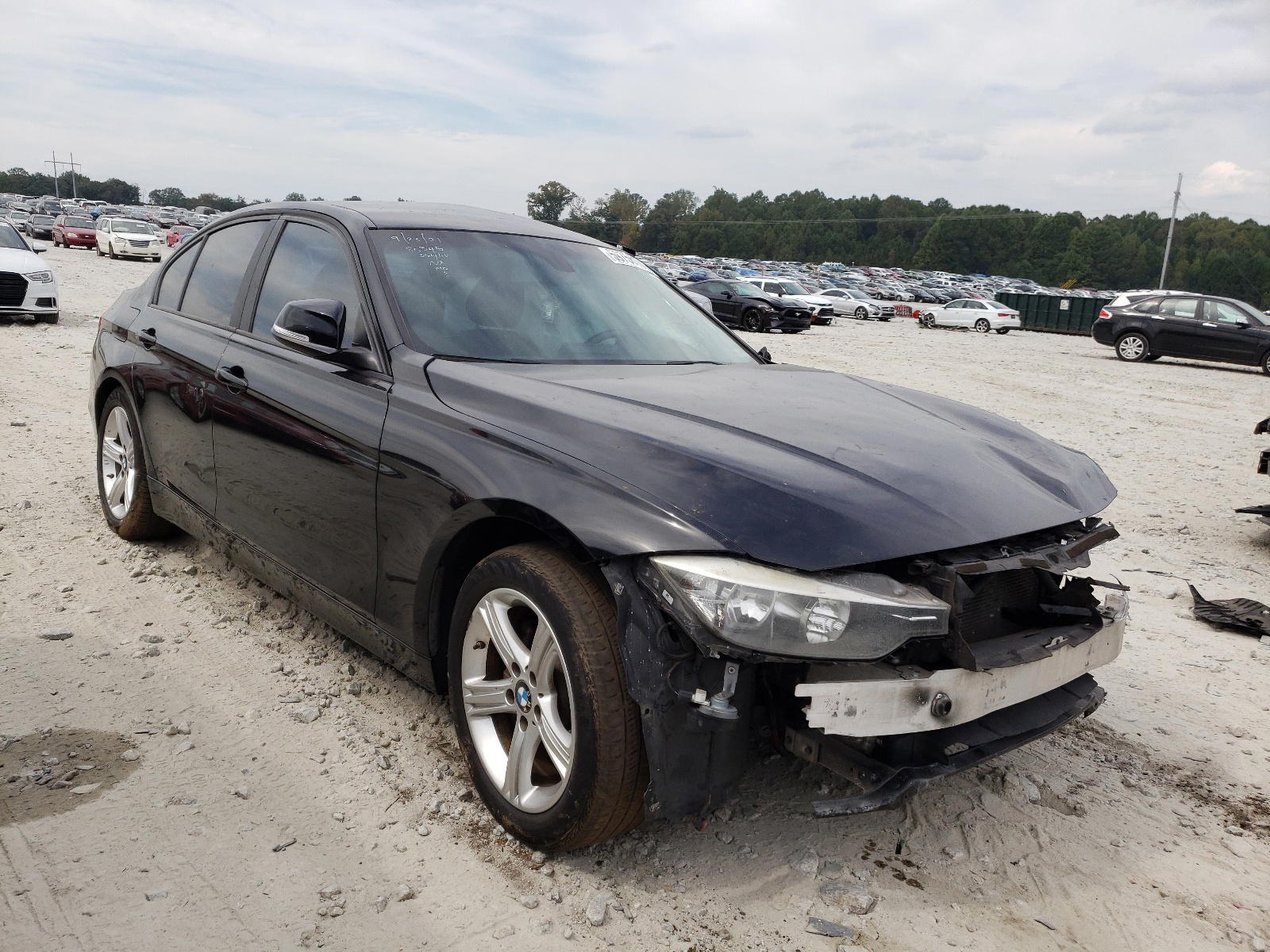 BMW 320 2015 with VIN WBA3B1G57FNT03641 - Photo from auction