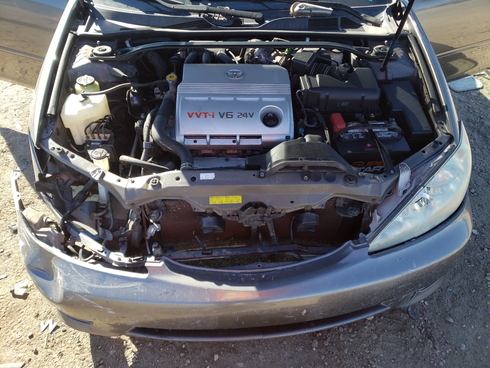 Photo 7 from auction – 2005 TOYOTA CAMRY LE with VIN 4T1BF30K05U612107