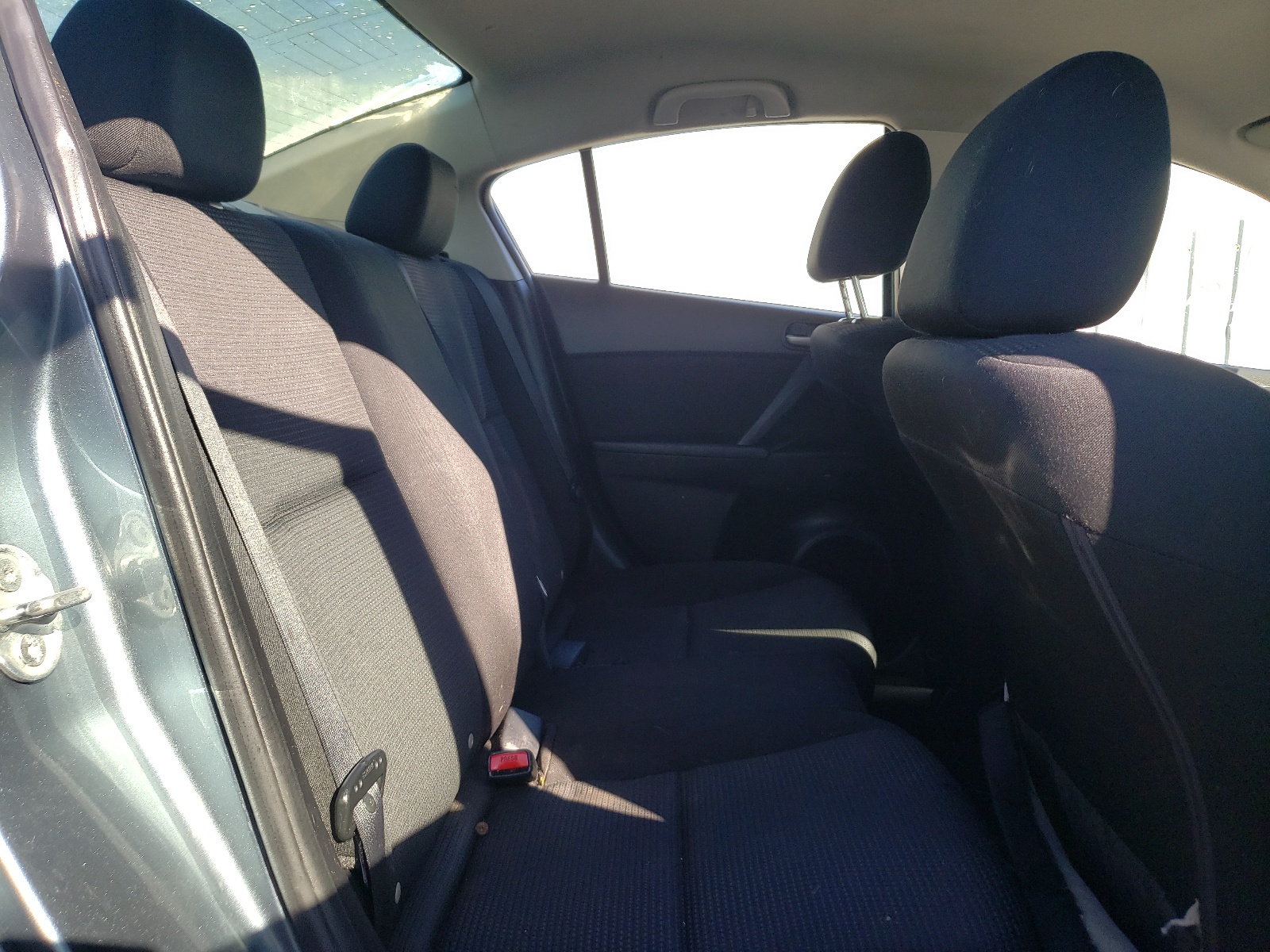 صورة رقم 6 من المزاد - 2012 MAZDA 3 I مع VIN JM1BL1UF7C1548449